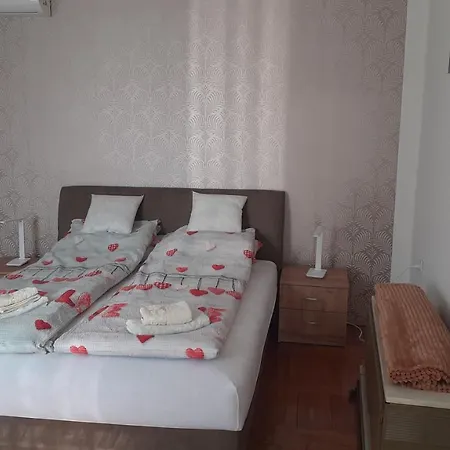 Apartment Ildiko Subotica Exterior foto